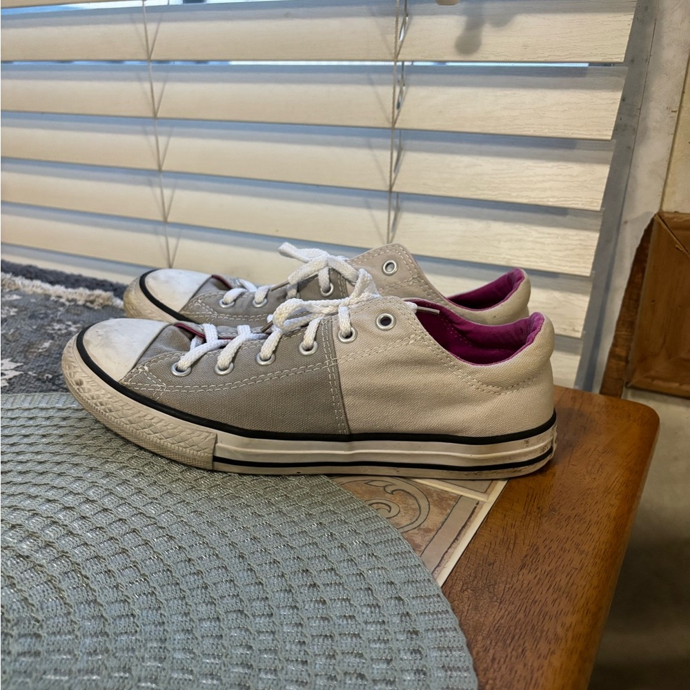 Converse Low Top